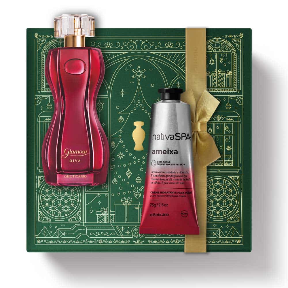 Kit de Natal oBoticário Glamour Diva + Ameixa — caixa verde com laço dourado, perfume vermelho e creme de mãos rosa, presente feminino elegante e perfumado.