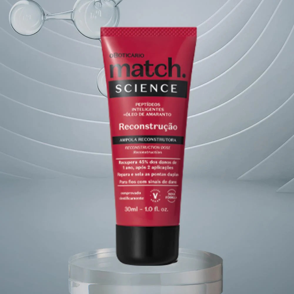 Produto capilar Match Science Reconstrução em destaque com fundo científico
