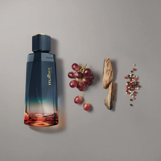 Malbec Flame Eau de Toilette Masculino oBoticário com frasco e ingredientes em destaque: uvas Nerello, madeira e mistura de pimentas.