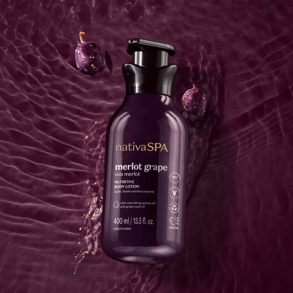 Embalagem loção Nativa SPA Uva Merlot em fundo sensorial vinho