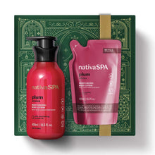 Kit de Natal Nativa SPA Ameixa do oBoticário — caixa verde com laço dourado, loção corporal vermelha e refil cor-de-rosa da linha Nativa SPA Ameixa.