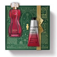 Kit de Natal oBoticário Glamour Diva + Ameixa — caixa verde com laço dourado, perfume vermelho e creme de mãos rosa, presente feminino elegante e perfumado.