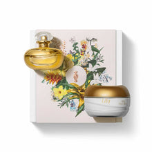 Coffret Dia da Mãe Lily com eau de parfum e creme hidratante acetinado em caixa presente elegante.