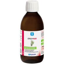 Frasco âmbar de ERGYPAR Nutergia, suplemento líquido de 250 ml, com tampa branca e rótulo branco, verde e rosa.