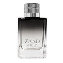 Frasco de Zaad Intense Eau de Parfum perfume masculino amadeirado fresco com design elegante em vidro degradé